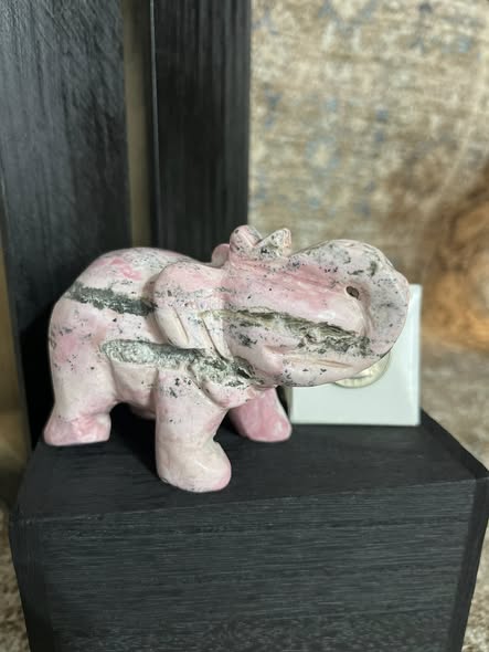 Peru Rhodochrosite Elephant